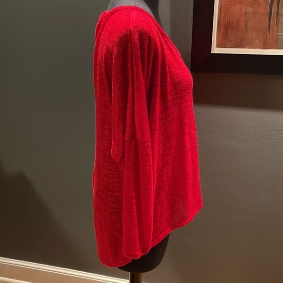 Hybrid & Company cherry red lightweight burnout nubby drooped shoulder sweater S - Picture 3 of 6